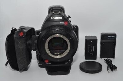 【中古品】Canon EOS C100 MarkⅡ③ Canon EOS C100 Mark II Cinema EOS Camera with Dual Pixel
