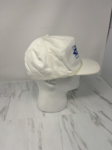 Vintage White Volvo Snapback Trucker Hat Adjustable Cap Back USA - Picture 2 of 2