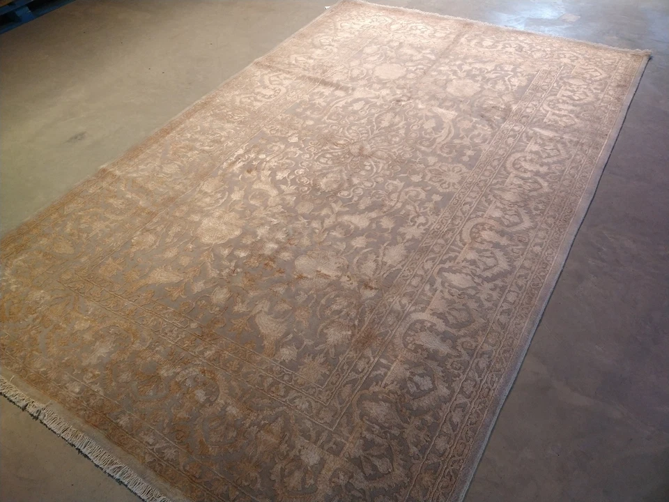 6x10' High Quality Rug Hand-knotted Wool and Silk Two Tone Silver #F-5711 - Image 3 of 4