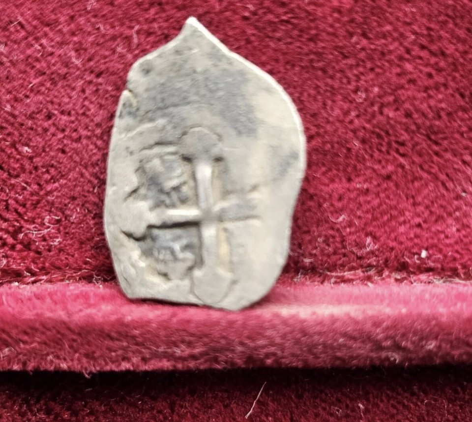 RARE 1700s 1/2 Reale Cob Spanish Colonial Silver Old Coin Mexico Mint J