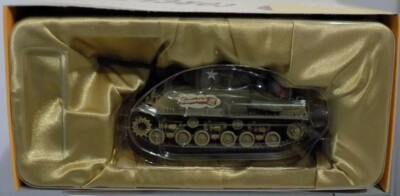 M4A3E8 SHERMAN TANK ''THUNDERBOLT VII'' GERMANY 1945 - CORGI US51023 1/50 