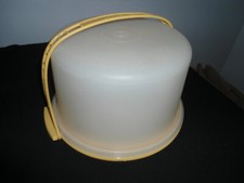 VTG.TUPPERWARE 10 IN.ROUND CAKE TAKER WITH HANDLE,GOOD USED COND'T