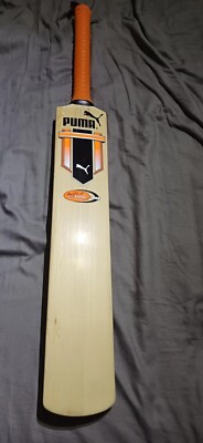 Rare Puma Classic 3000 Adam Gilchrist Cricket Bat 2lb 9 5/8oz | eBay  Australia