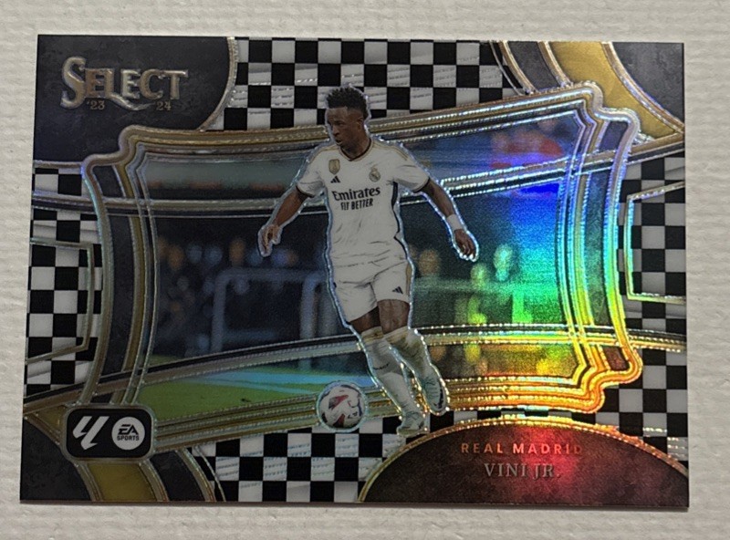 2023-24 Panini Select La Liga-Field Level Vinicius Junior #222 Checkerboard Priz