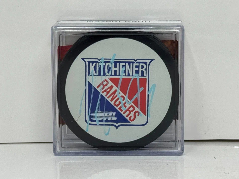Nazem Kadri Kitchener Rangers Firmado NHL Autógrafo Puck Azul Auto Certificado de Autenticidad TNT Foto 4 de 4