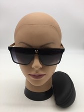 Louis Vuitton Black/Gold Frame Trendy Sunglasses 58-20-139 Grey Lens