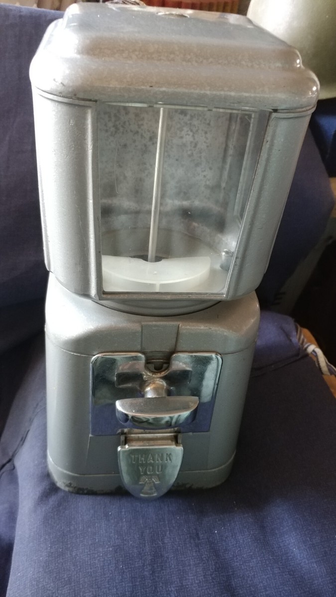 VINTAGE 1950'S BELL NATIONAL 5 CENT GUMBALL / CANDY VENDING