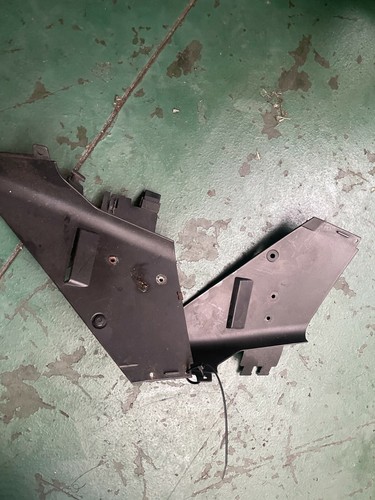 APRILIA RSV 2 RSV2 RSV1000 MILLE 2004 2005 2006 2007 INNER PLASTIC COWL COVER - Picture 1 of 2