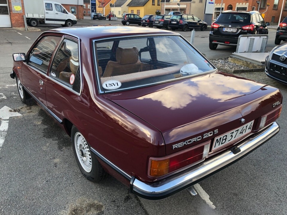Opel rekord 1979