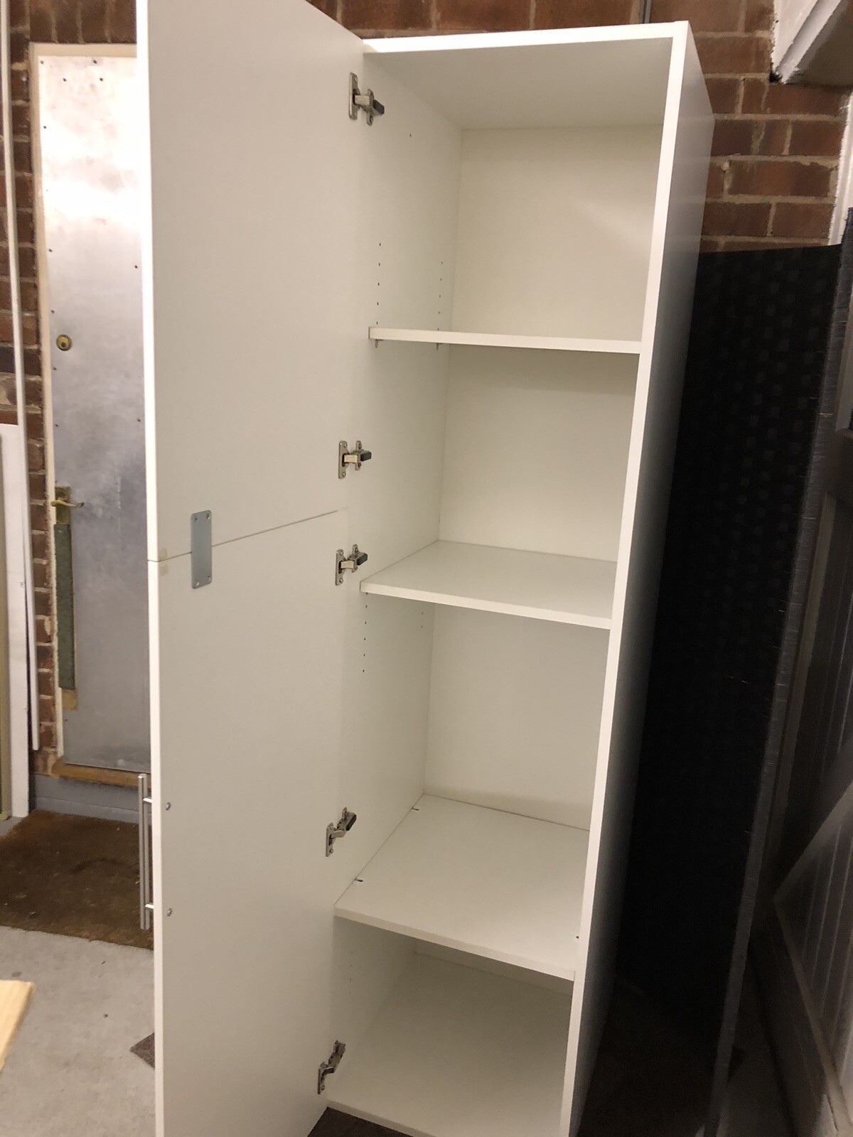 Howdens Tall Kitchen Larder In White (3 Shelves) eBay