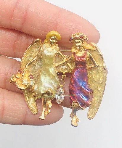 Vtg KIRKS FOLLY Friendship Love Sisters Fairies Purple Green Enamel Brooch Pin - Picture 6 of 9