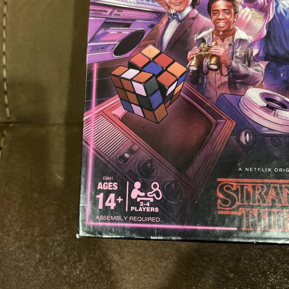 Stranger Things Trivial Pursuit Back To The 80's Board Game 2018 100% COMPLETE - Image 2 of 4