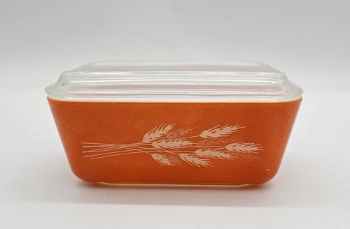 VTG Pyrex Autumn Harvest Wheat Refrigerator Dish w/ Lid 502B