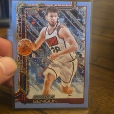 Topps Holiday Light Blue & White Glitter Alperen Sengun #H145 Rockets 2025-26