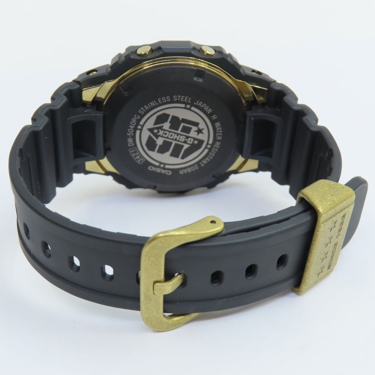CASIO G-SHOCK DW-5040PG-1JR 40周年 DW-5040PG-1JR | CASIO