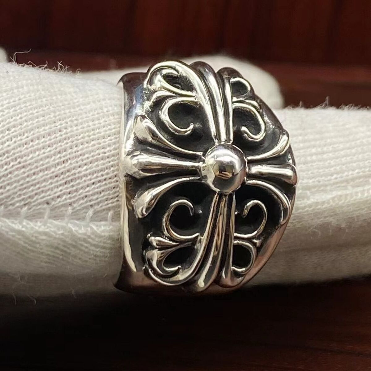 chrome hearts big keeper ring us sz9.5 sterling silver | eBay chrome hearts big keeper ring us sz9.5 sterling silver | eBay
