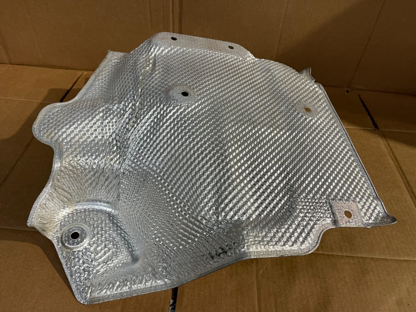 BMW E90 E92 E93 M3 Rear Right Silencer Heat Insulation OEM 7138486 