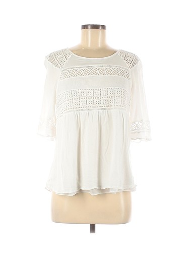 pale sky levana crochet detail top