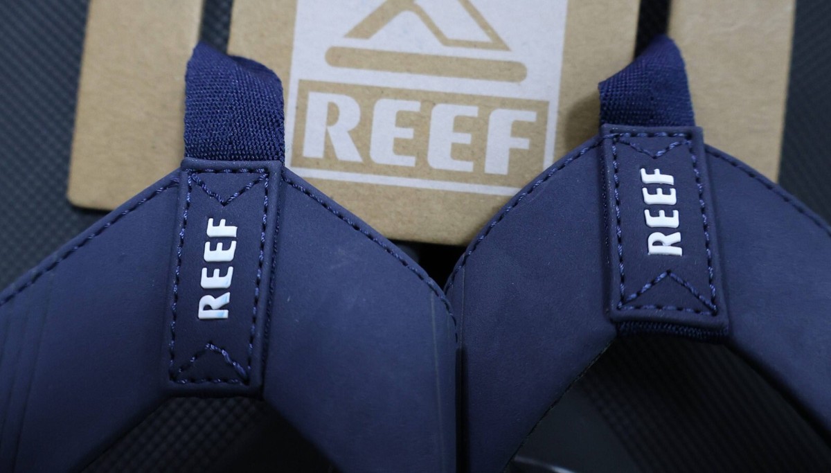 Reef Phantom II Men's Flip-Flop Sandals, Grey/Navy, Sizes 9-12