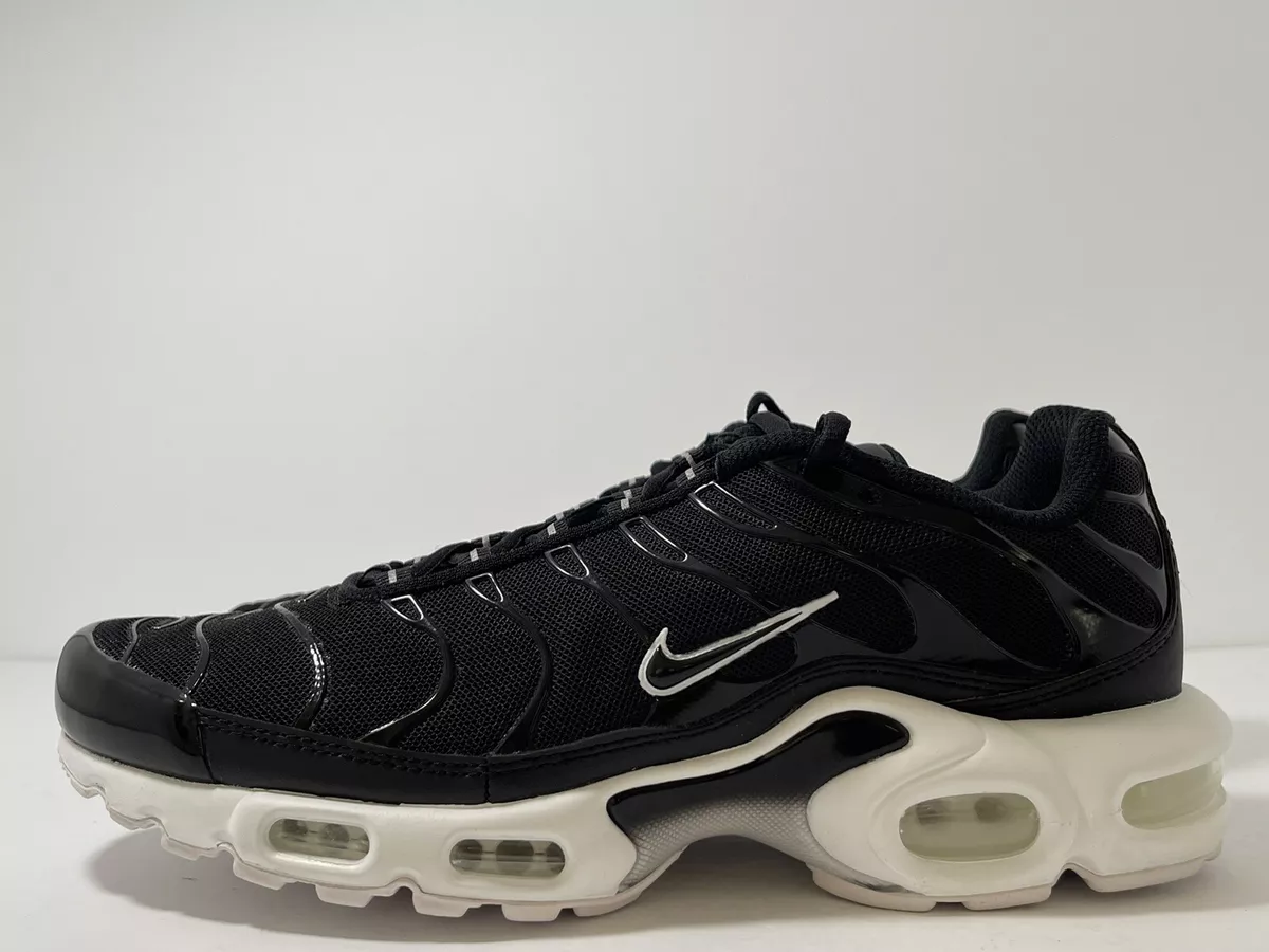 Nike tuned 1 vt black white cheap