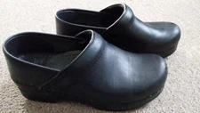 DANSKO Black Leather Professional Work Walk Nurse Shoe Clogs Womens Size 7 EU 37