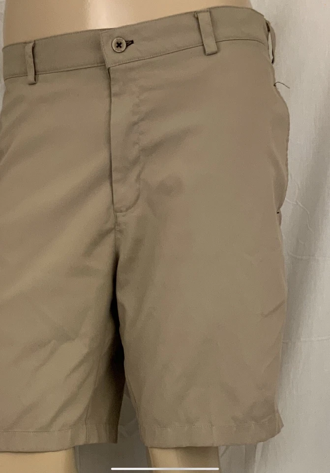 Pantalones Cortos de Golf Ping 34 Marrón Frente Plano Poliéster Elastizados Rectos YGI R2-237 Foto 3 de 4