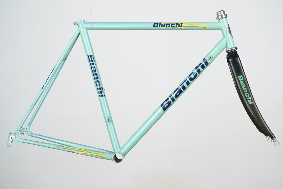 Bianchi レッド COLUMBUS ロードバイク Bianchi INTENSO イタリアンレッドのご紹介。 | Climb cycle sports