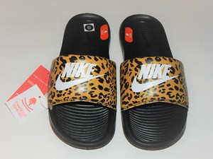 nike benassi leopard