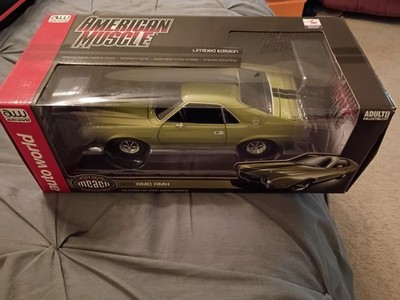 2020 Auto World American Muscle 1968 AMC AMX 1:18 Scale