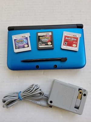 Nintendo 3DS XL Blue Console w/  Charger, Memory Card and Stylus (USA)