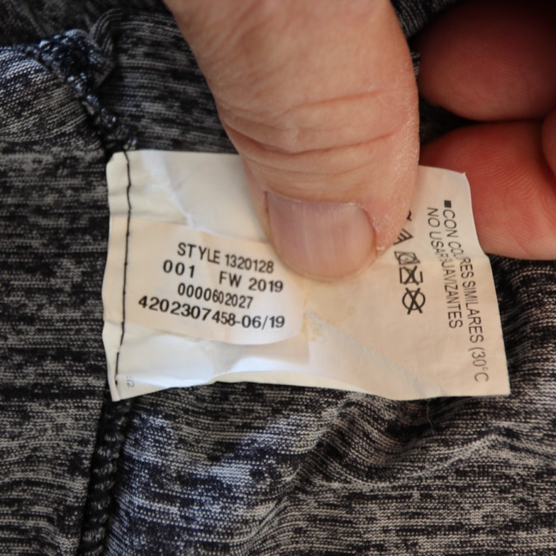 Under Armour Top Womens XL Tech Twist Gray Heatgear 1/2 Zip Loose Long Sleeve thumbnail 8