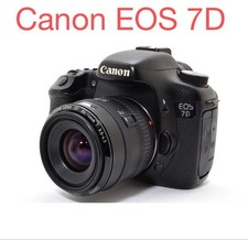 Canon EOS 7D Digital SLR Camera with 35-70mm Lens Excellent Condition