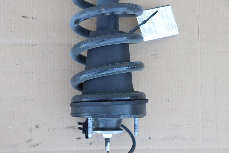 Amortiguador de puntal delantero izquierdo Cadillac Escalade 2015-2020 OEM Foto 4 de 4