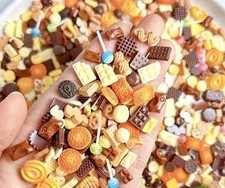 25 pcs Micro Miniature Tiny sized Dollhouse Food, Pastries, Desert, Pizza, etc