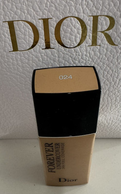 Christian Dior Forever Undercover Foundation #024- 40ml Full Size