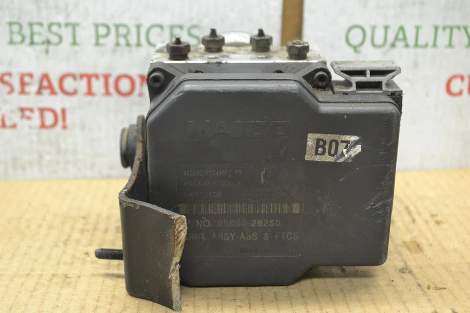 Hyundai Santa Fe 2005-2006 ABS control de bomba OEM 5890026260 módulo 107-11B7 Foto 4 de 4
