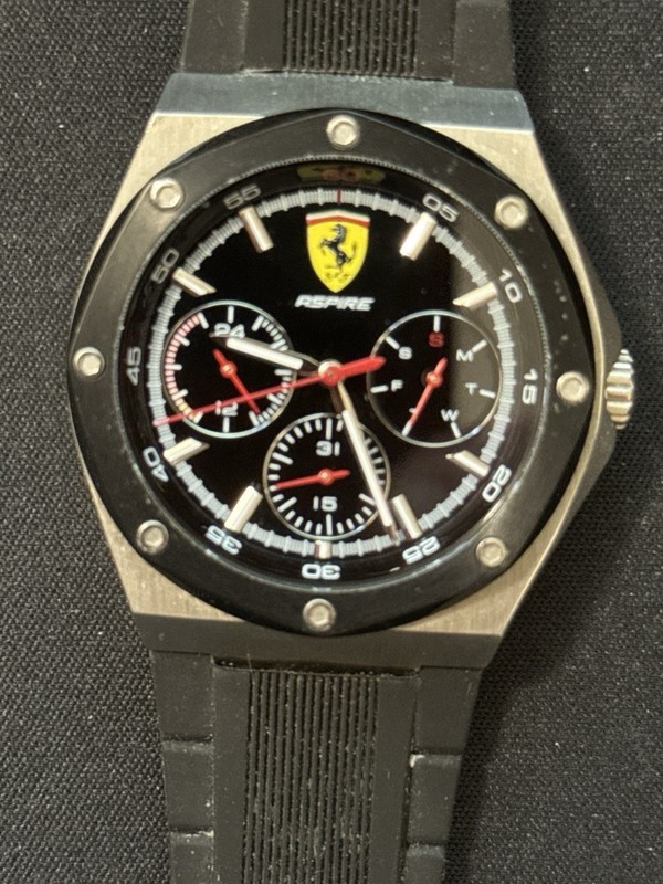 Ferrari Aspire Men's Watch Water Resistant To 50 Meters