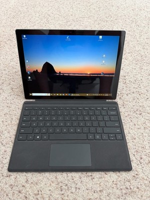 Microsoft Surface Pro 6 128GB Intel i5-8250U 8GB RAM 12.3'' Windows Tablet
