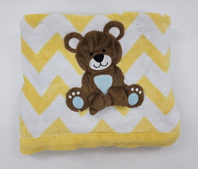 Little Beginnings Baby Blanket Yellow White Chevron w Bear Zig Zag B350
