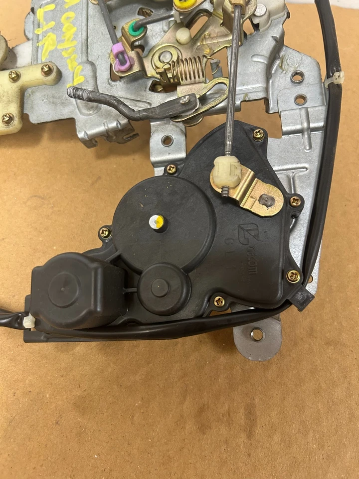 Honda Odyssey 1999-2004 puerta corredera trasera izquierda - actuador de bloqueo de puerta delantera #P31 Foto 3 de 4