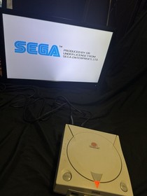 SEGA Dreamcast HKT-3020 Console Only White PARTS REPAIR DOES NOT READ DISCS