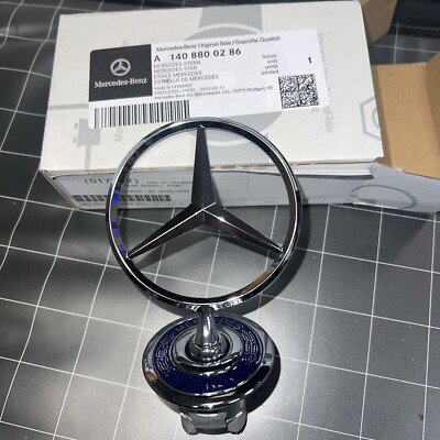 NEW GENUINE MERCEDES-BENZ S W140 BONNET STAR STAND UP BADGE EMBLEM 