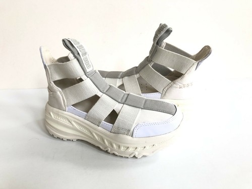ugg gladiator runner sneaker