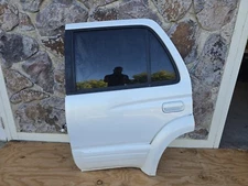 1996-02 TOYOTA 4RUNNER LIMITED REAR LEFT DRIVER SIDE DOOR OEM WHITE KF7 V27
