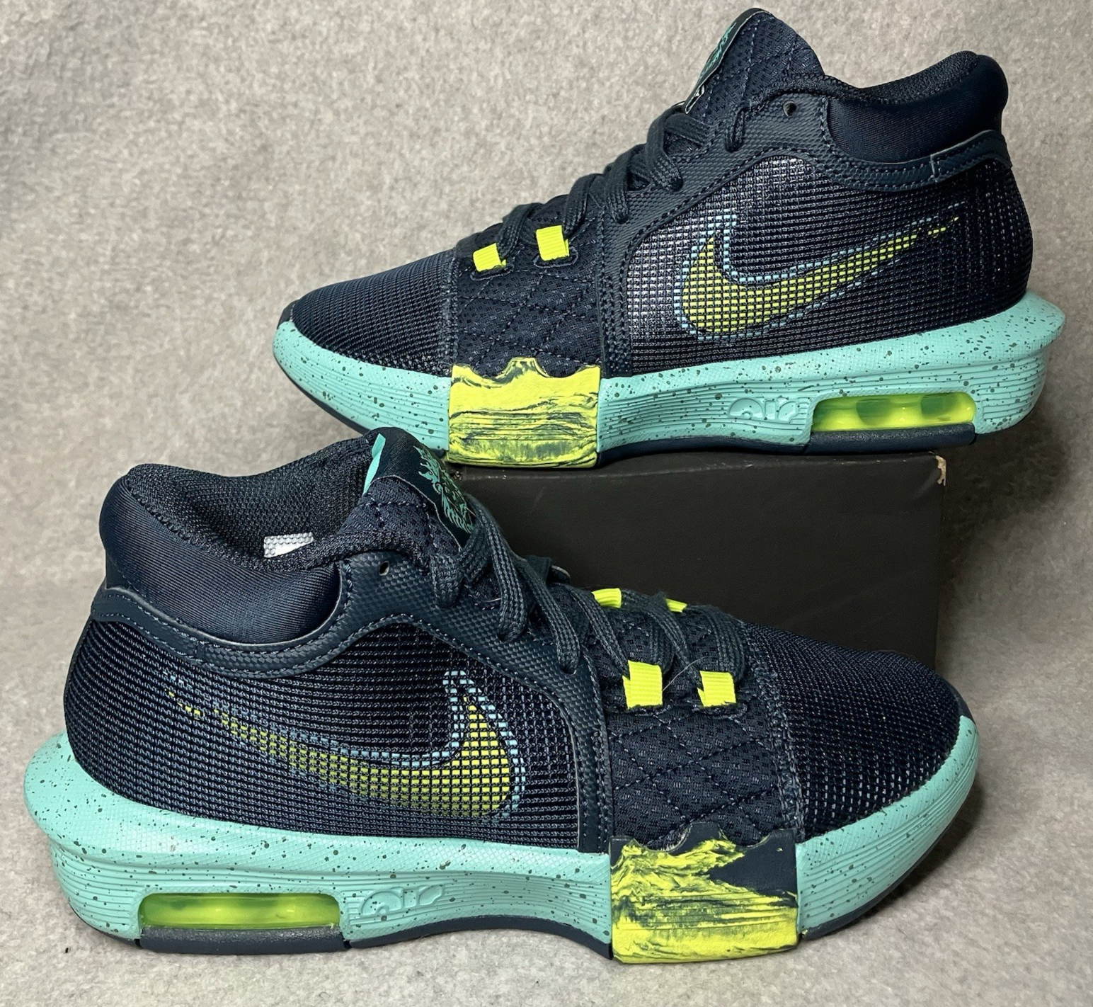 SAOLA NIKE UOMO LEBRON TESTIMONE VIII BASKETBALL blu FB2239 402 uomo taglia 4 5