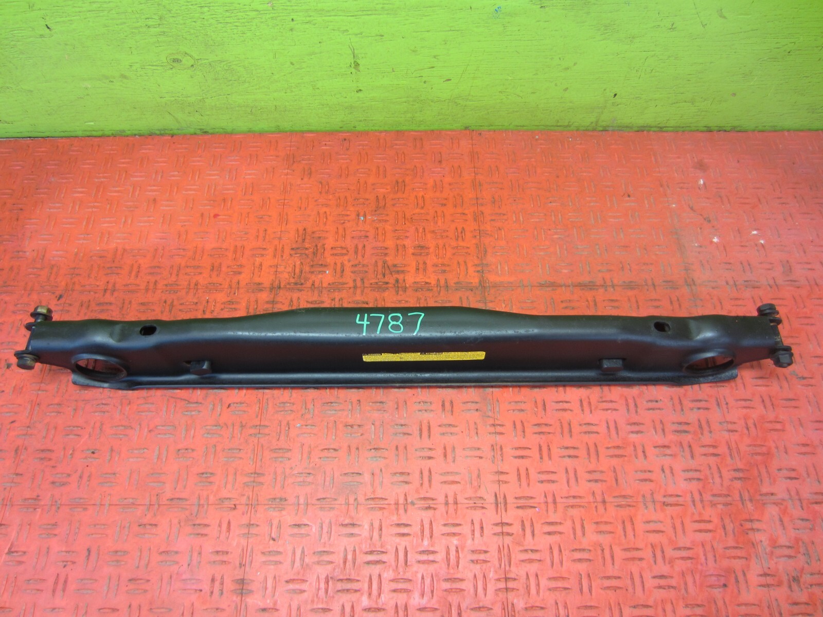 03 04 05 06 07 08 09 Hummer H2 Torsion Bar Suspension Frame Crossmember
