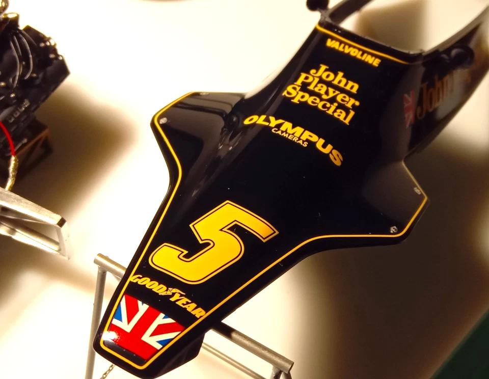 AKIHIRO KAMIMURA -JPS LOTUS 79 - WINNER GP FRANCIA '78 - 1:20 - Immagine 3 di 4