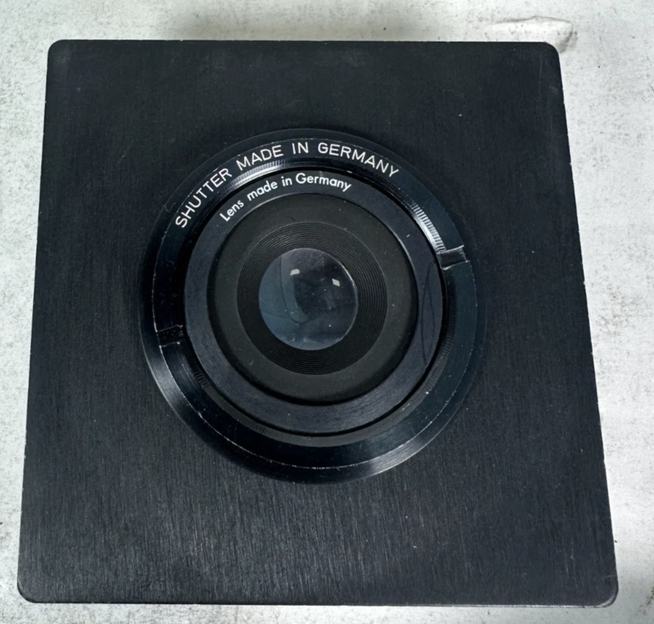 Polaroid Prontor Shutter W/ German Made Rodenstock-Ysaron 75mm Lens for MP-3 - Image 3 of 3