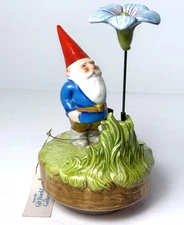 Vintage Gnome Flower Music Box Gorham 1980 Unieboek Edelweiss Ceramic Sankyo NEW