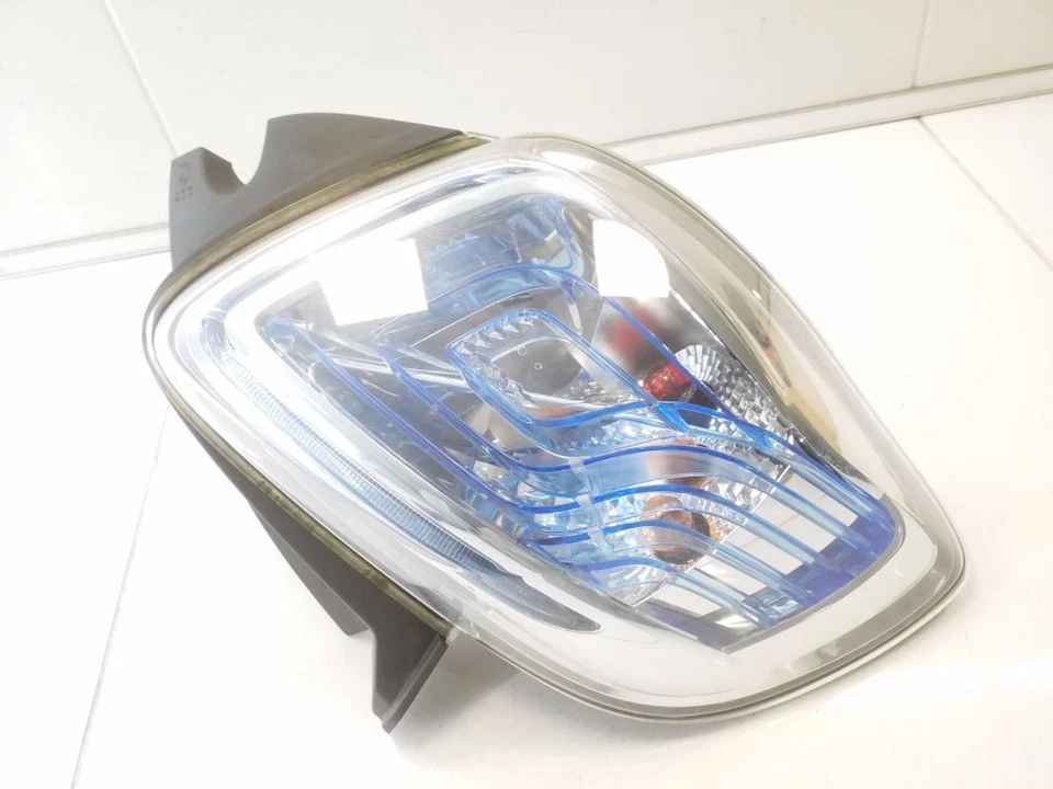 Piloto trasero izquierdo renault zoe 2020 26280106 bos120819 Foto 3 de 4